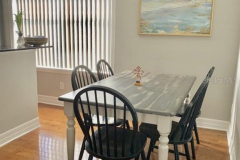 Casa en alquiler en Tampa, Florida, 3 dormitorios, 146.79 m2 № 1657963 - foto 5