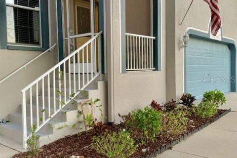 Casa en alquiler en Tampa, Florida, 3 dormitorios, 146.79 m2 № 1657963 - foto 2