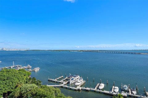 Condo in Miami, Florida, 3 bedrooms  № 1954349 - photo 4