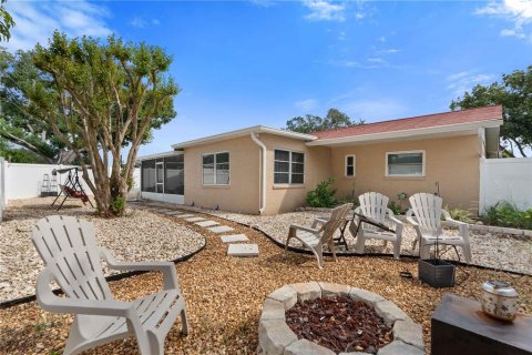 Villa ou maison à vendre à Port Richey, Floride: 3 chambres, 132.66 m2 № 2411521 - photo 18