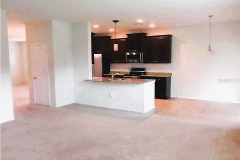 Villa ou maison à louer à Mount Dora, Floride: 4 chambres, 196.02 m2 № 2431814 - photo 9