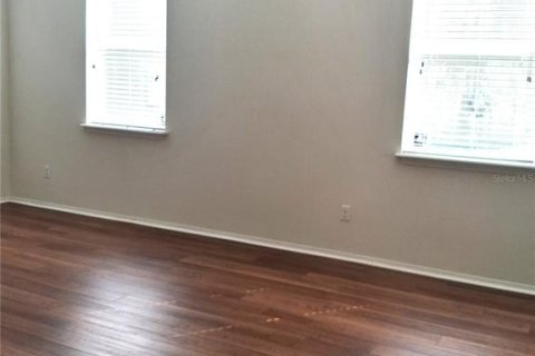 Villa ou maison à louer à Mount Dora, Floride: 4 chambres, 196.02 m2 № 2431814 - photo 5
