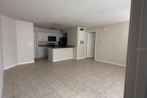 Condominio en alquiler en Kissimmee, Florida, 2 dormitorios, 95.32 m2 № 1905099 - foto 8