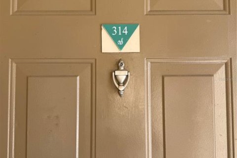 Condominio en alquiler en Kissimmee, Florida, 2 dormitorios, 95.32 m2 № 1905099 - foto 7