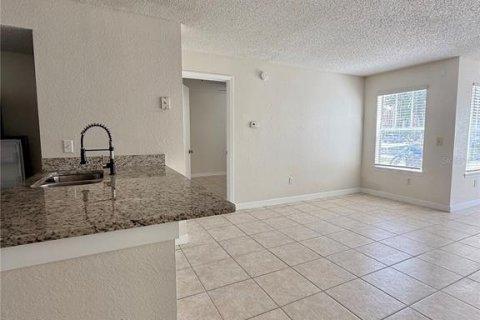 Condominio en alquiler en Kissimmee, Florida, 2 dormitorios, 95.32 m2 № 1905099 - foto 17