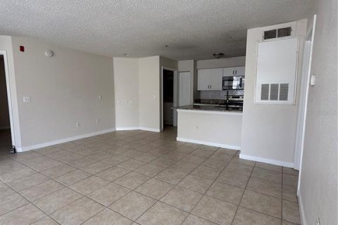 Condominio en alquiler en Kissimmee, Florida, 2 dormitorios, 95.32 m2 № 1905099 - foto 10