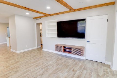 House in Winter Park, Florida 4 bedrooms, 151.52 sq.m. № 1673378 - photo 21