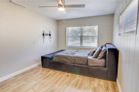 House in Winter Park, Florida 4 bedrooms, 151.52 sq.m. № 1673378 - photo 24