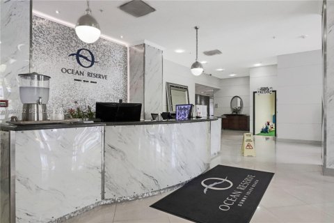 Condominio en venta en Sunny Isles Beach, Florida, 2 dormitorios, 139.82 m2 № 2000899 - foto 28