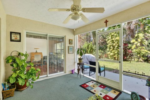 House in St. Lucie, Florida 2 bedrooms, 131.92 sq.m. № 2184482 - photo 24