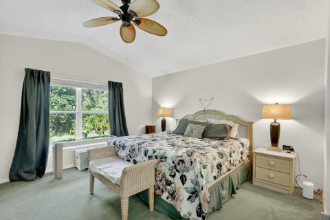 House in St. Lucie, Florida 2 bedrooms, 131.92 sq.m. № 2184482 - photo 16