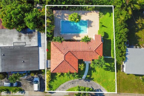 Villa ou maison à Miami, Floride 3 chambres, 107.4 m2 № 1997307