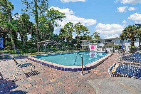 Condo in Daytona Beach, Florida, 1 bedroom  № 2393878 - photo 20
