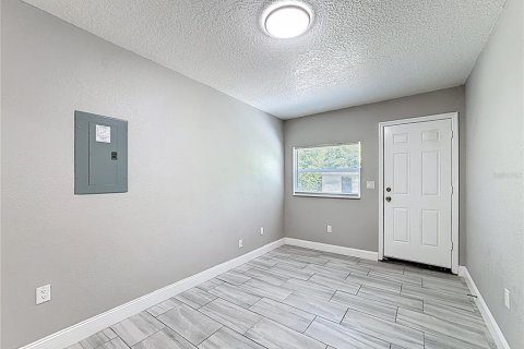 House in Altamonte Springs, Florida 5 bedrooms, 135.92 sq.m. № 1884057 - photo 27