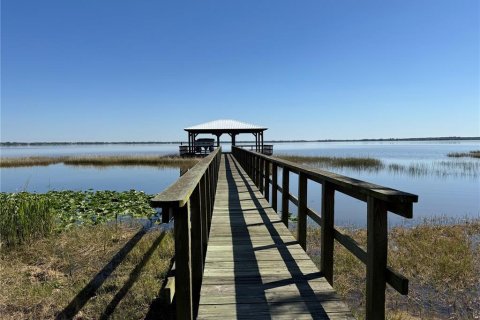 House in Frostproof, Florida 3 bedrooms, 163.14 sq.m. № 1580165 - photo 21