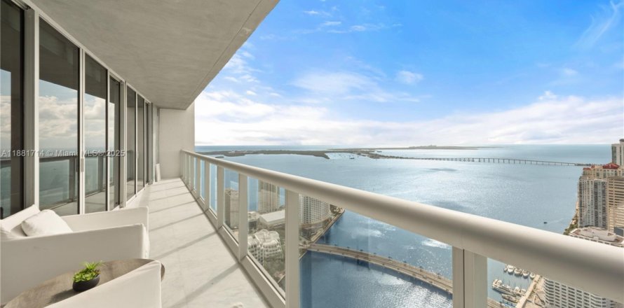 Condo à Miami, Floride, 2 chambres  № 2016292