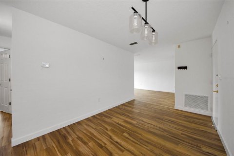 Купить кондоминиум в Данедин, Флорида 5 комнат, 86.4м2, № 1774986 - фото 15