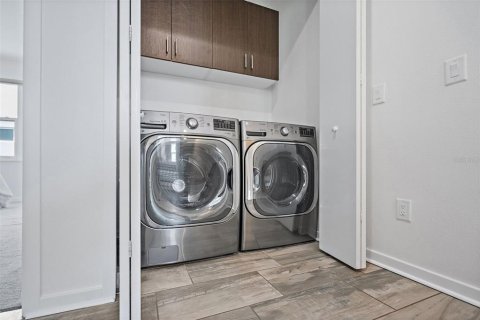 Купить таунхаус в Сент-Питерсберг, Флорида 7 комнат, 180.69м2, № 1849626 - фото 16