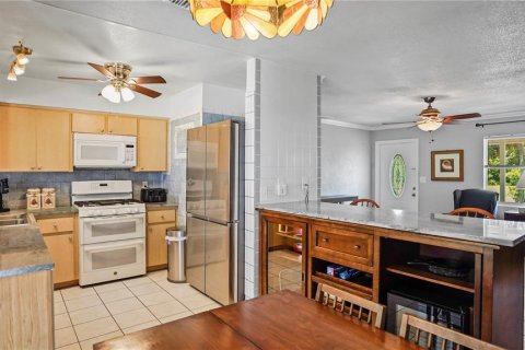 Casa en venta en Daytona Beach, Florida, 4 dormitorios, 123.47 m2 № 1798338 - foto 12