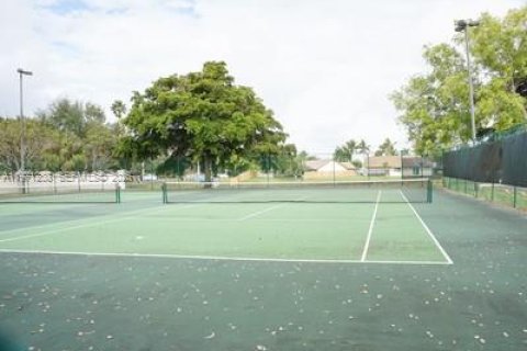 Condominio en alquiler en Sunrise, Florida, 3 dormitorios, 112.97 m2 № 2044074 - foto 7