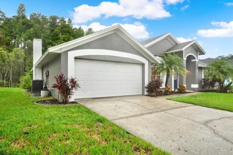 Casa en venta en New Port Richey, Florida, 4 dormitorios, 194.54 m2 № 1907551 - foto 2