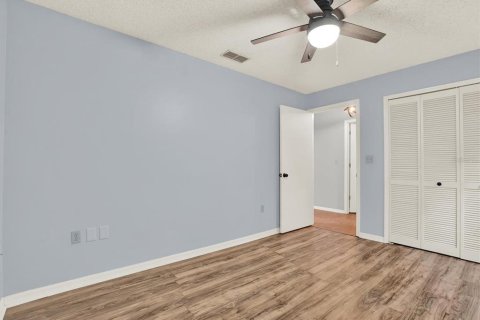 Casa en venta en New Port Richey, Florida, 4 dormitorios, 194.54 m2 № 1907551 - foto 23