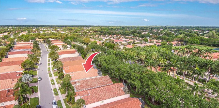 Casa en Boynton Beach, Florida 3 dormitorios, 172.05 m2 № 1104724