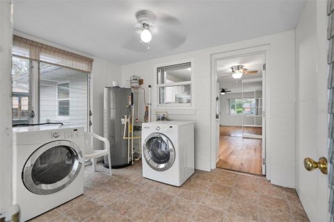 Villa ou maison à louer à Holly Hill, Floride: 2 chambres, 93.27 m2 № 2400934 - photo 18