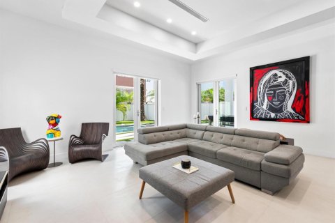 Villa ou maison à vendre à Doral, Floride: 4 chambres, 326.64 m2 № 2077771 - photo 14