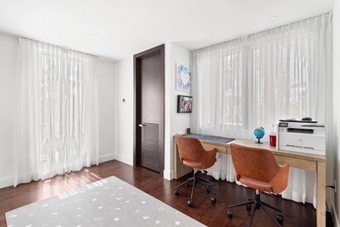 Villa ou maison à vendre à Doral, Floride: 4 chambres, 326.64 m2 № 2077771 - photo 23