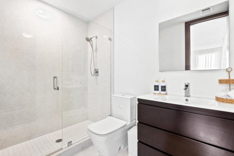 Villa ou maison à vendre à Doral, Floride: 4 chambres, 326.64 m2 № 2077771 - photo 26