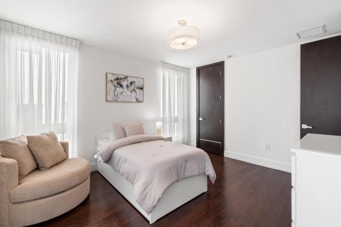 Villa ou maison à vendre à Doral, Floride: 4 chambres, 326.64 m2 № 2077771 - photo 25