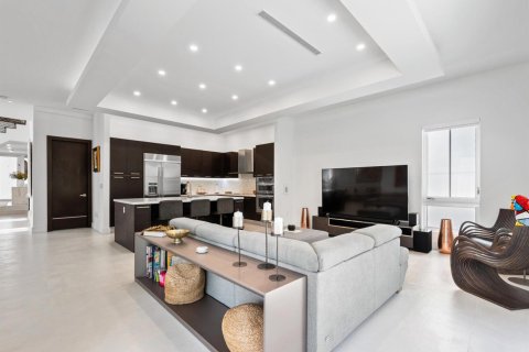 Villa ou maison à vendre à Doral, Floride: 4 chambres, 326.64 m2 № 2077771 - photo 12