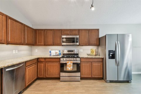 House in Lutz, Florida 4 bedrooms, 173.91 sq.m. № 1661881 - photo 7