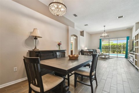 House in Lutz, Florida 4 bedrooms, 173.91 sq.m. № 1661881 - photo 14