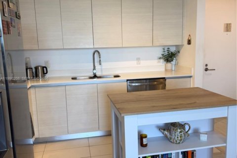 Copropriété à louer à Miami, Floride: 1 chambre, 63.17 m2 № 2168639 - photo 21