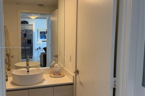 Copropriété à louer à Miami, Floride: 1 chambre, 63.17 m2 № 2168639 - photo 27