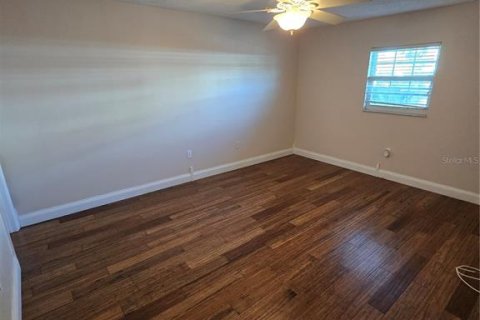 Condominio en alquiler en Belleair, Florida, 2 dormitorios, 99.87 m2 № 1829561 - foto 4