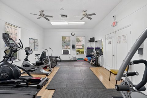 Condo in Lauderdale Lakes, Florida, 2 bedrooms  № 2060720 - photo 19
