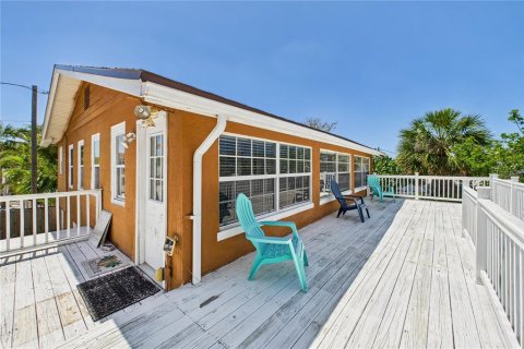 Casa en venta en Madeira Beach, Florida, 4 dormitorios, 162.11 m2 № 1636912 - foto 6