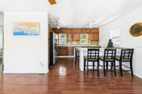 Casa en venta en Madeira Beach, Florida, 4 dormitorios, 162.11 m2 № 1636912 - foto 20