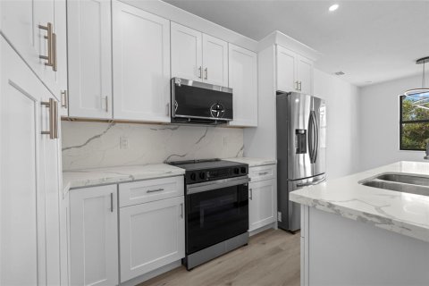 Villa ou maison à vendre à Port Charlotte, Floride: 3 chambres, 154.03 m2 № 1789431 - photo 11