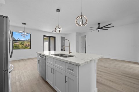 Villa ou maison à vendre à Port Charlotte, Floride: 3 chambres, 154.03 m2 № 1789431 - photo 12