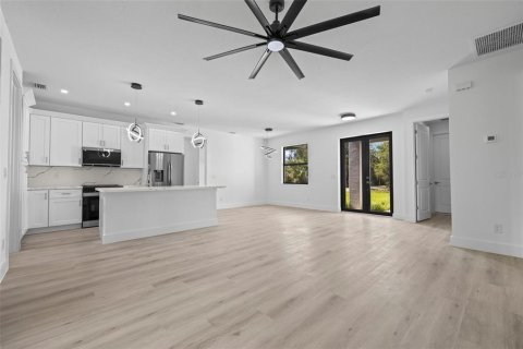 Villa ou maison à vendre à Port Charlotte, Floride: 3 chambres, 154.03 m2 № 1789431 - photo 7