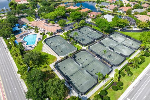 Villa ou maison à louer à Boca Raton, Floride: 7 chambres, 405.43 m2 № 1222438 - photo 1