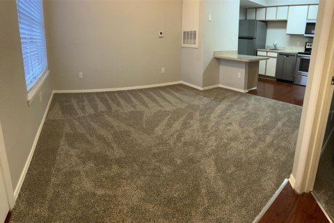 Condominio en alquiler en Kissimmee, Florida, 1 dormitorio, 49.24 m2 № 2220559 - foto 5