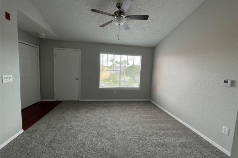 Condominio en alquiler en Kissimmee, Florida, 1 dormitorio, 49.24 m2 № 2220559 - foto 7