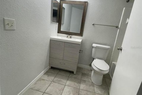 Condominio en alquiler en Kissimmee, Florida, 1 dormitorio, 49.24 m2 № 2220559 - foto 12