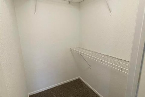 Condominio en alquiler en Kissimmee, Florida, 1 dormitorio, 49.24 m2 № 2220559 - foto 8