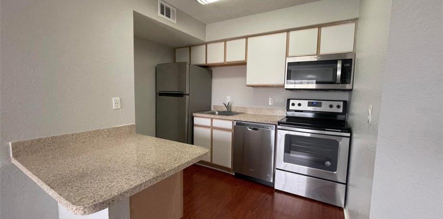 Estudio en el Condominio en Kissimmee, Florida № 2220559